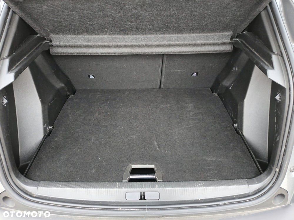 Peugeot 2008 1.2 PureTech GT S&S EAT8 - 6