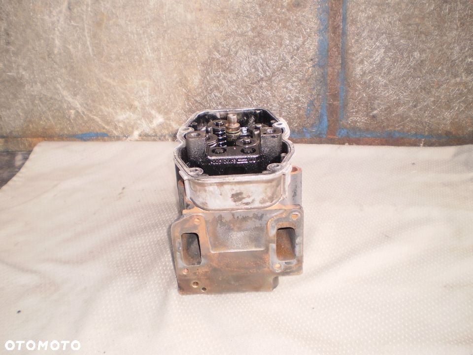 głowica SCANIA  124  360/400 km