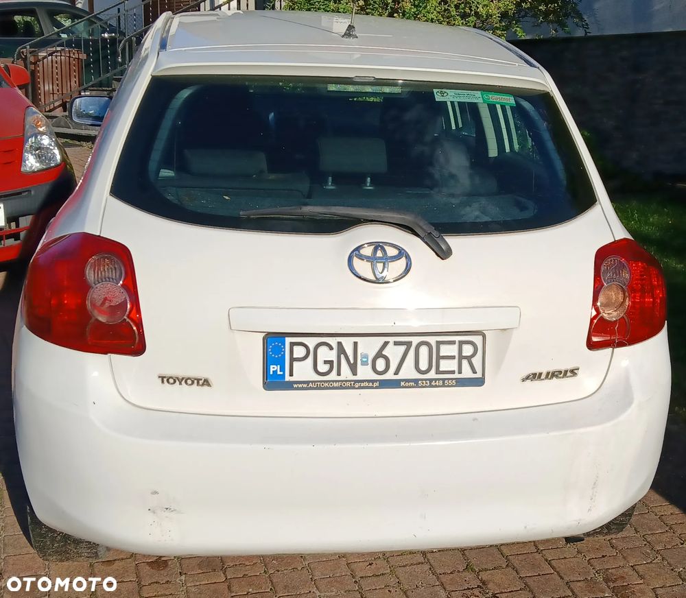Toyota Auris - 5