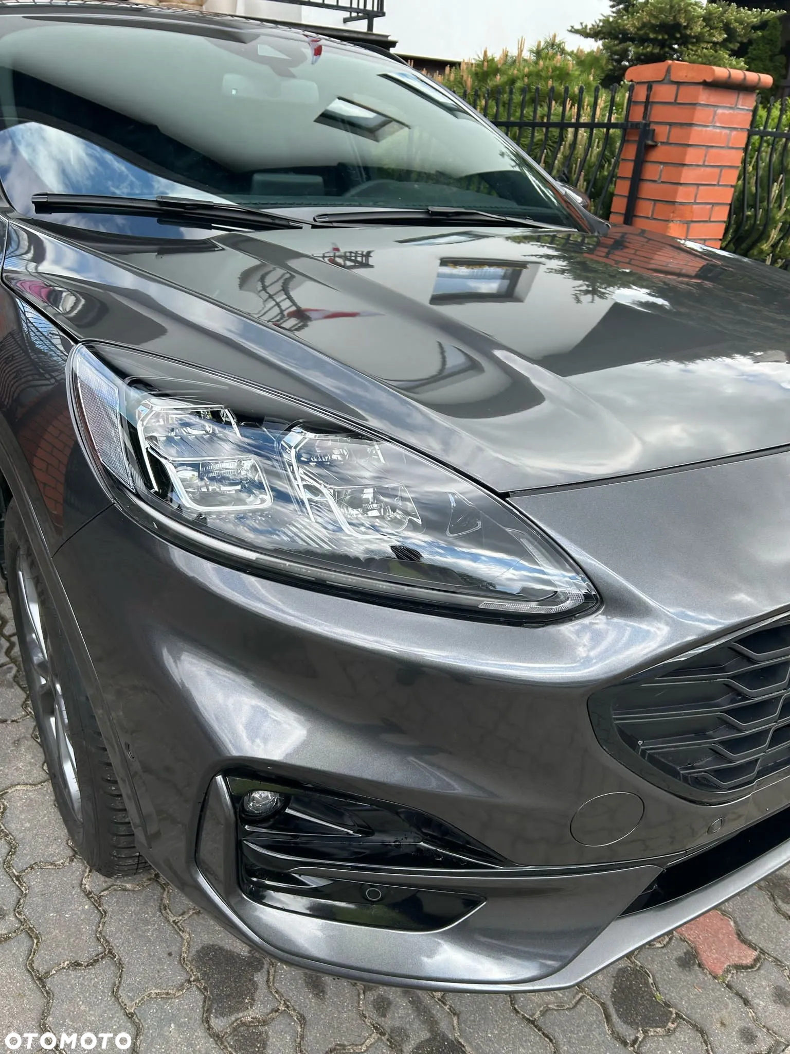 Ford Kuga 1.5 EcoBoost FWD ST-Line - 2
