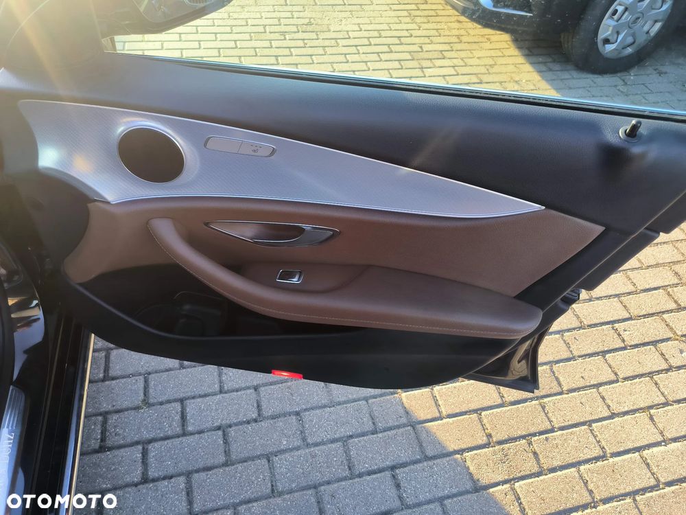 Mercedes-Benz Klasa E 200 d 9G-TRONIC - 13