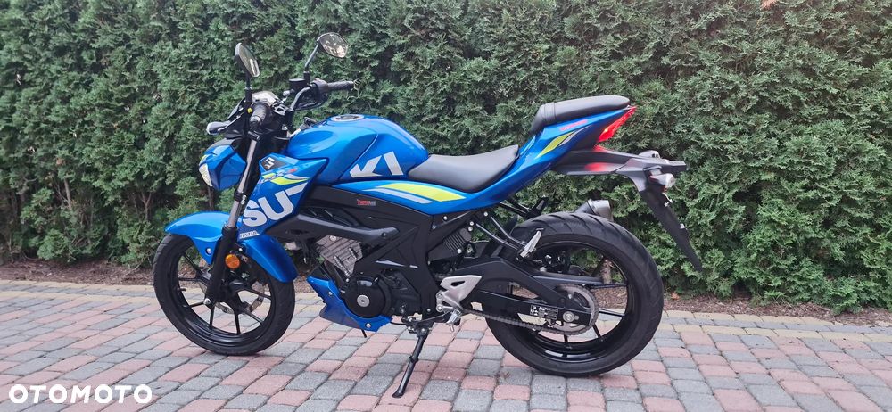 Suzuki GSX - 7