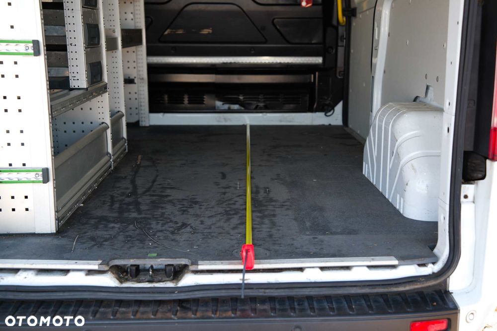 Ford Transit L2H1 - 12