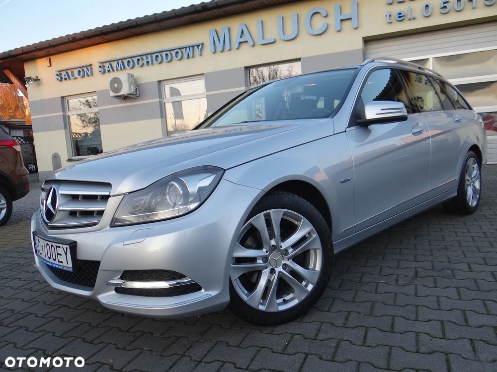 Mercedes-Benz Klasa C 180 CGI BlueEff Avantgarde - 1