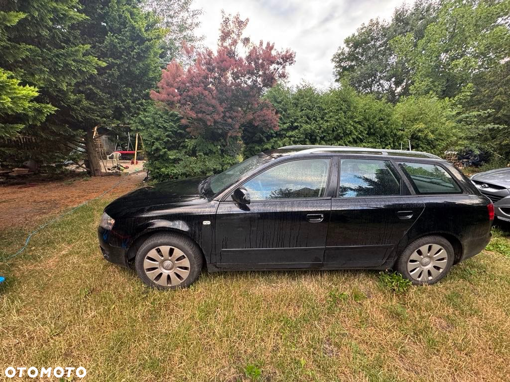 Audi A4 Avant 2.0 TDI - 6