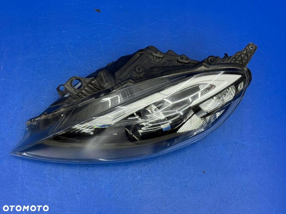 LEWY BI XENON VOLVO V40 II SKRĘTNA BDB EU - 3