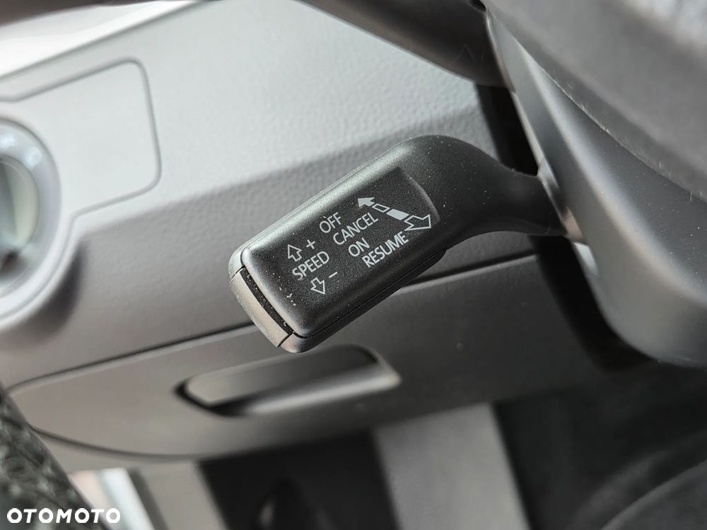 Volkswagen Passat 2.0 Blue TDI DSG SCR Comfortline - 37