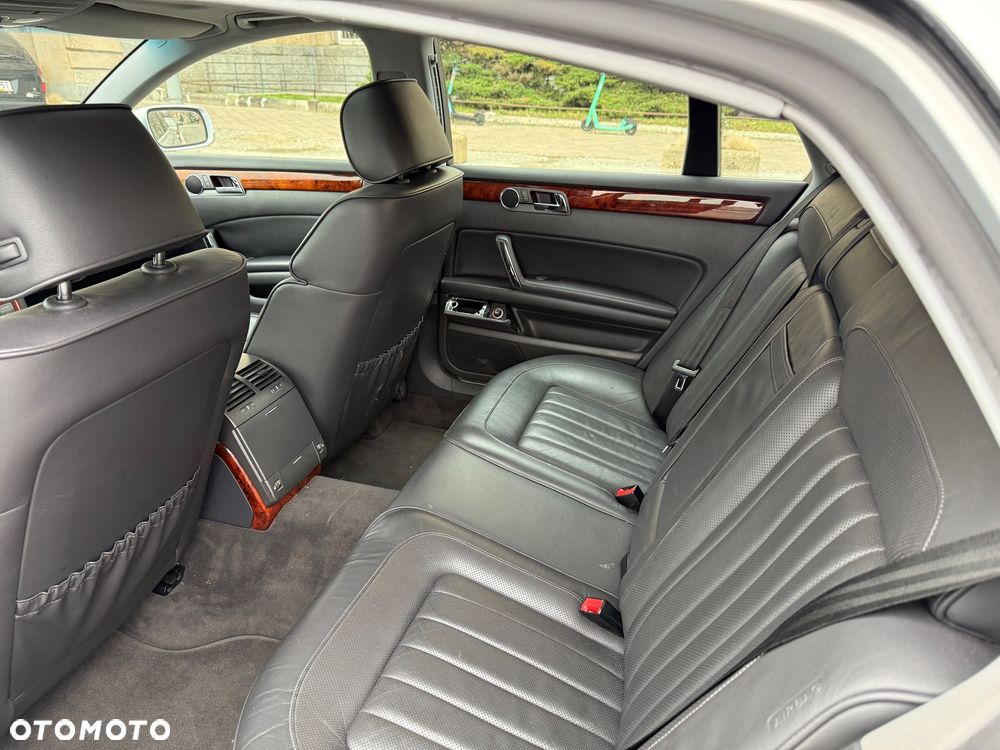 Volkswagen Phaeton 3.2 V6 4Mot (5 os.) - 11