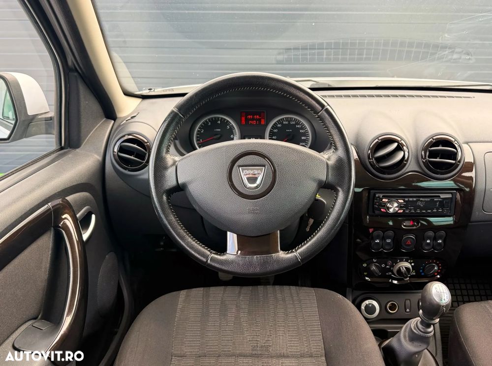 Dacia Duster dCi 110 FAP 4x4 Laureate - 8