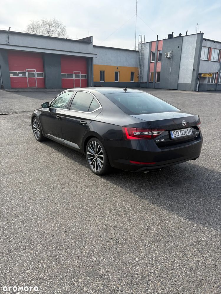 Skoda Superb 2.0 TSI 4x4 L&K DSG - 4
