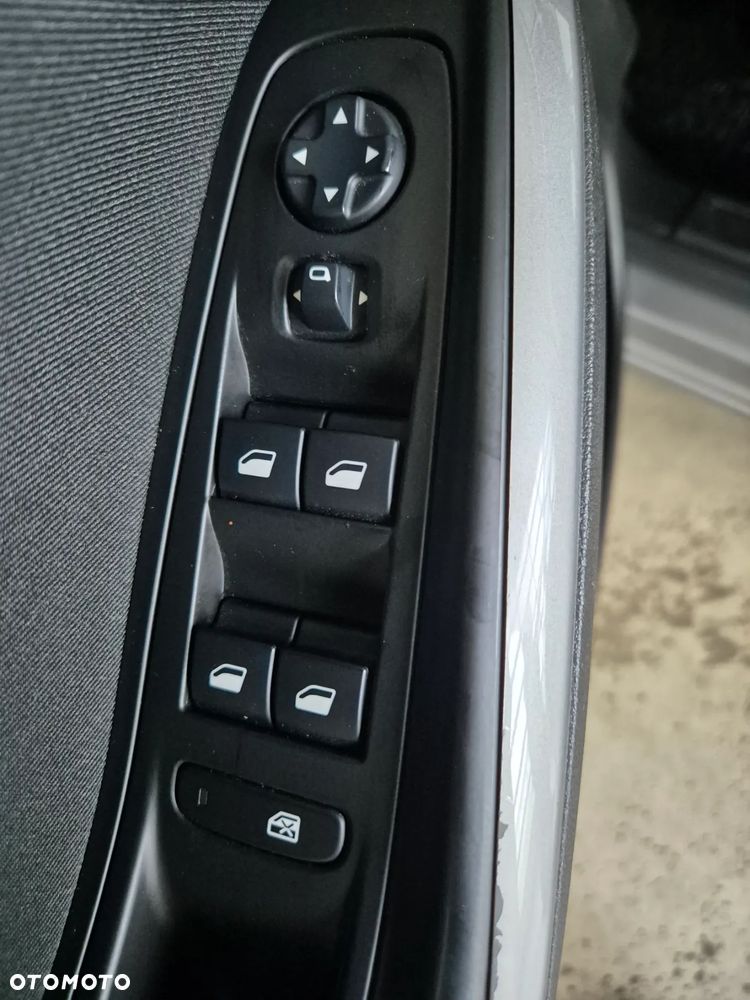 Opel Grandland X 1.2 T Elite S&S - 20