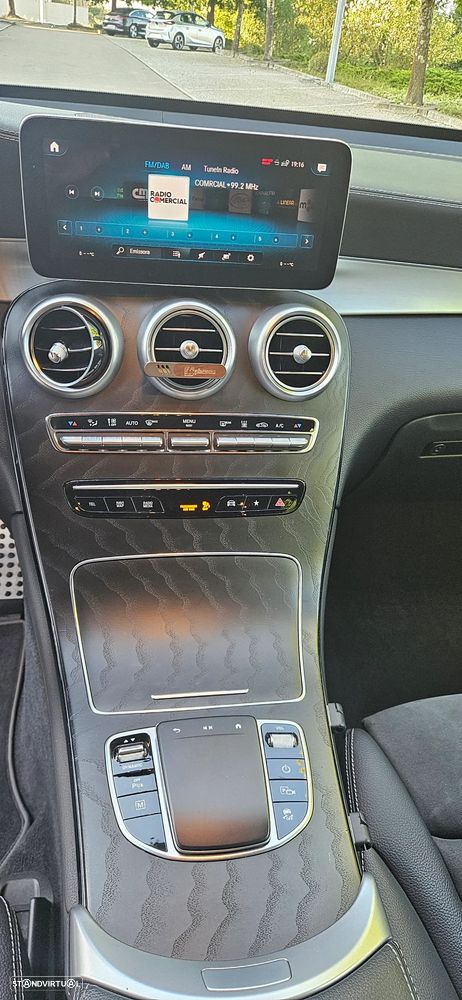 Mercedes-Benz GLC 300 - 34