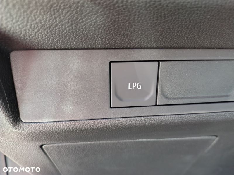 Renault Captur - 15
