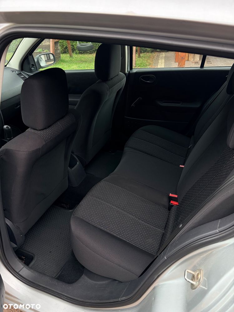 Renault Megane 1.4 16V Authentique - 10