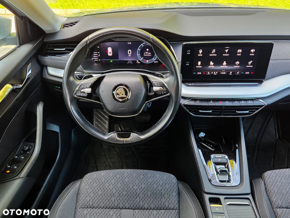 Skoda Octavia 2.0 TSI 4x4 Style DSG - 6