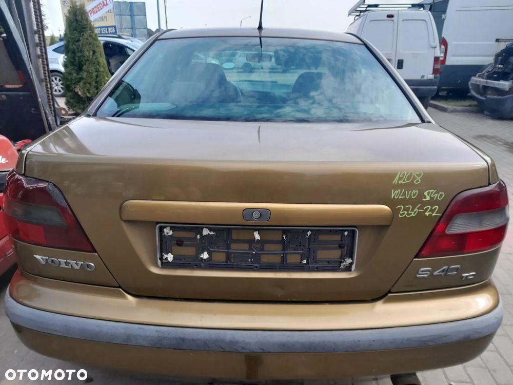 VOLVO S40 KLAPA BAGAŻNIKA KOLOR: 336-22