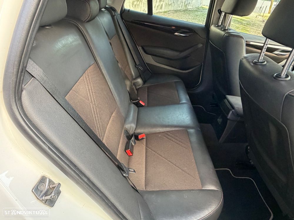 BMW X1 16 d sDrive Line Sport - 22