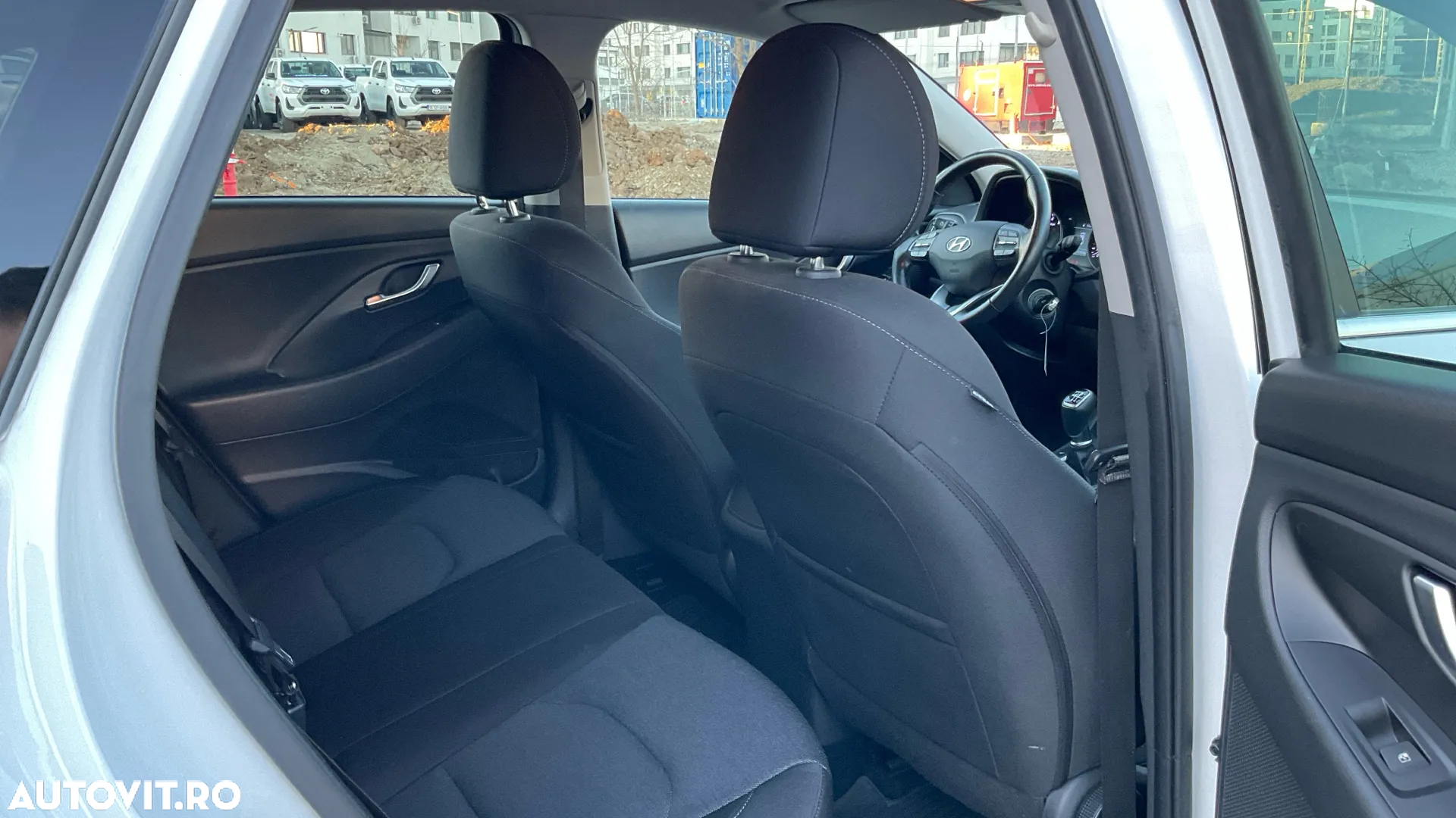 Hyundai i30 1.5 110CP 5DR M/T Highway - 12