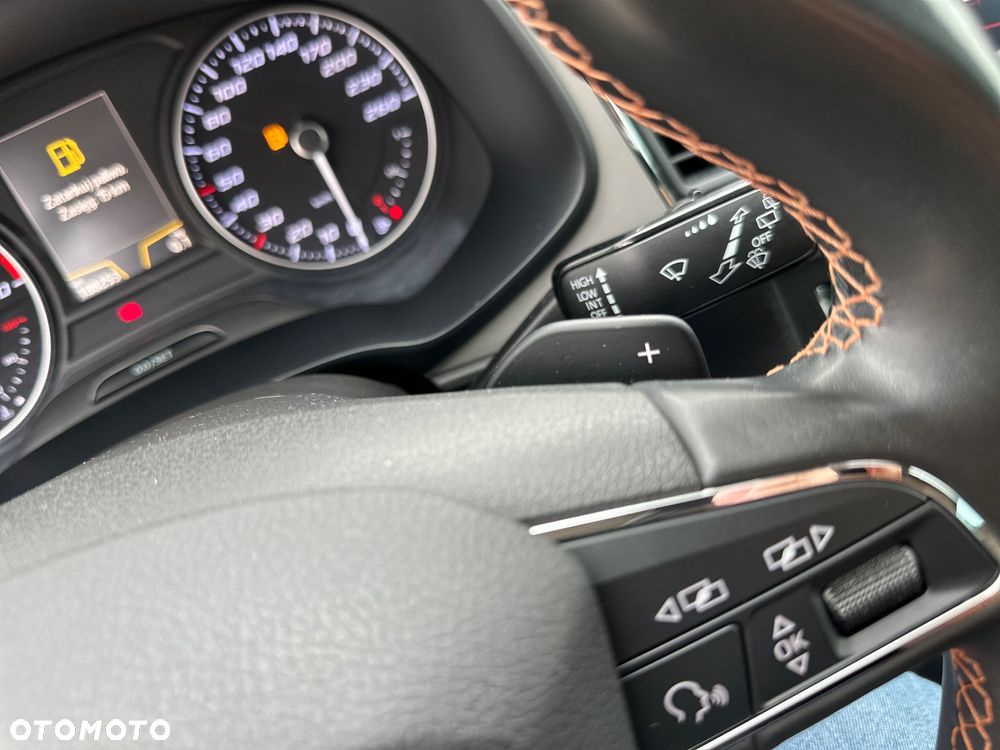 Seat Leon 2.0 TDI Start&Stop 4Drive DSG X-Perience - 37