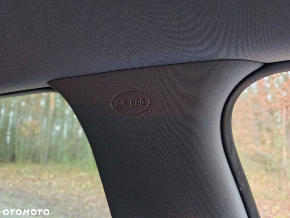 Kia Ceed 1.6 GDI Platinum Edition - 28