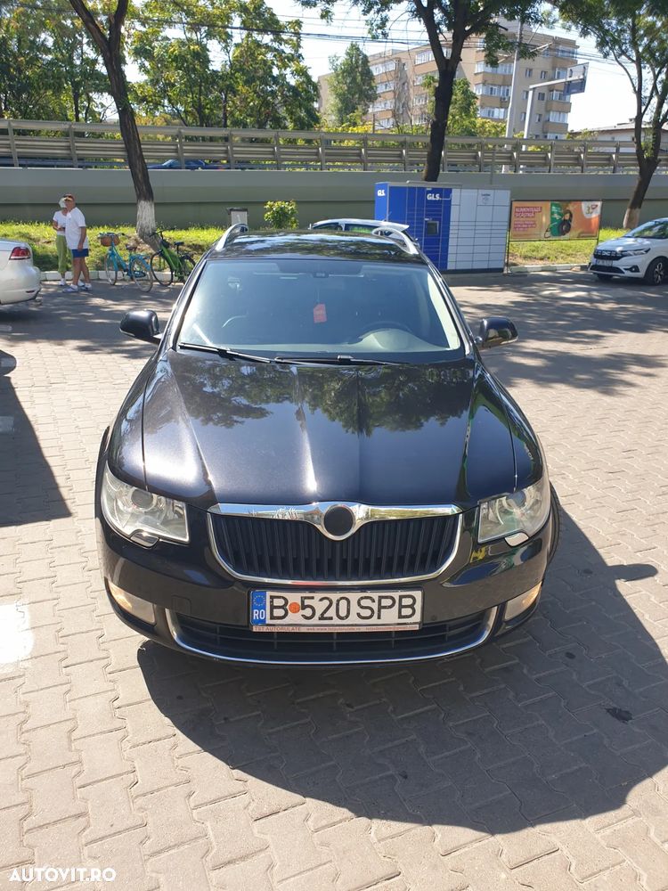 Skoda Superb 2.0 TDI Exclusive - 3