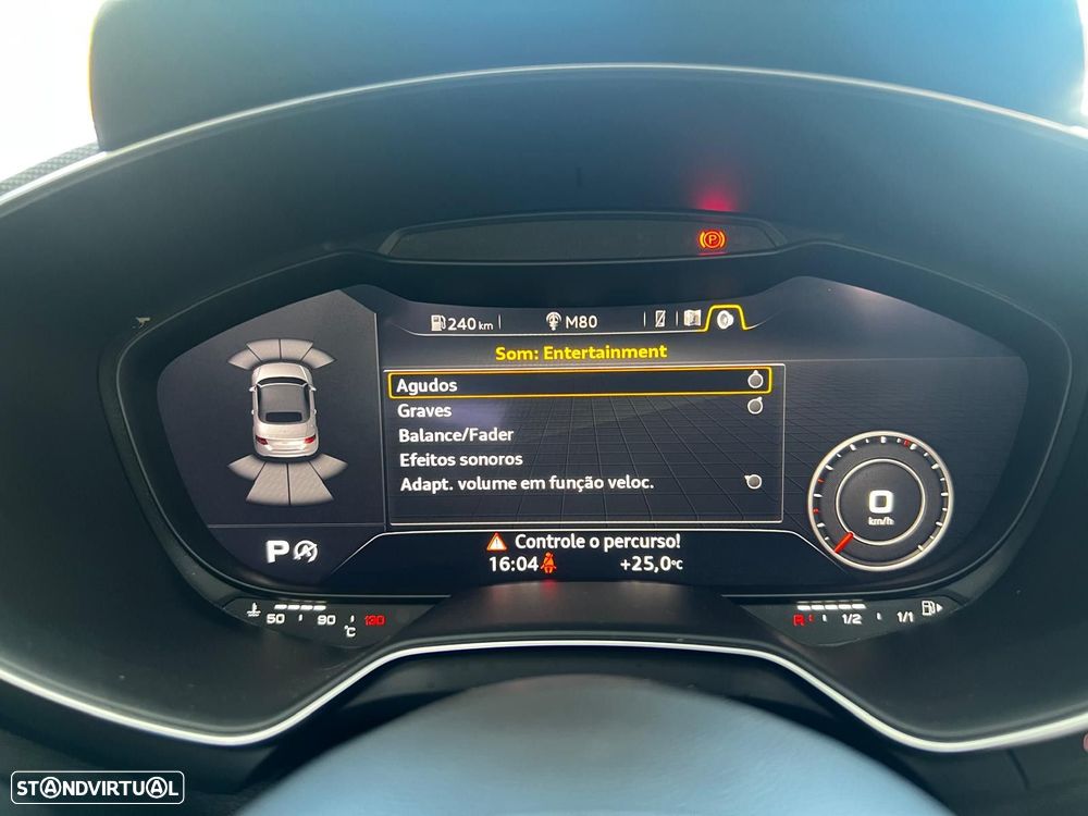Audi TTS Roadster 2.0 TFSi quattro S Tronic - 42