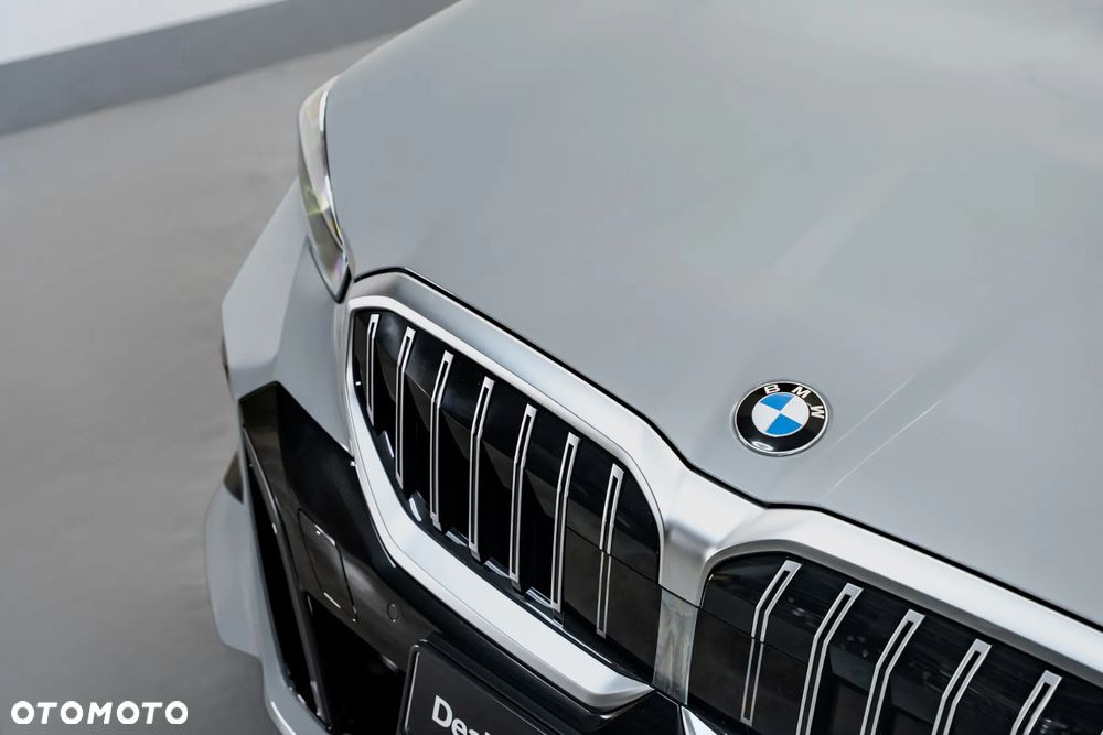 BMW Seria 5 - 17