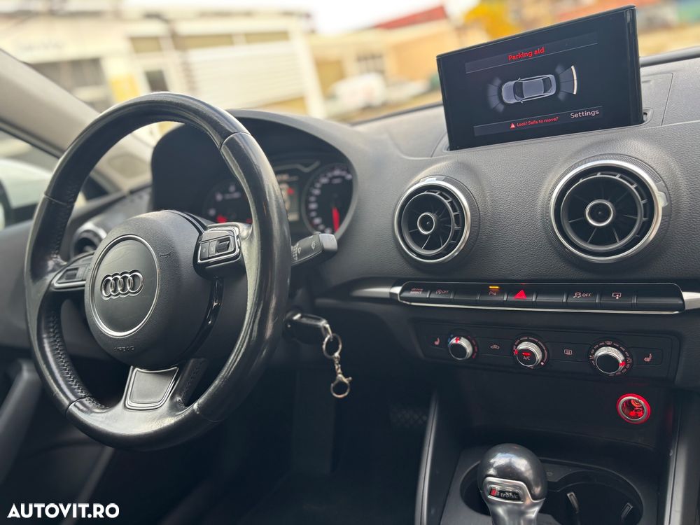 Audi A3 1.6 TDI clean Stronic Ambiente - 12