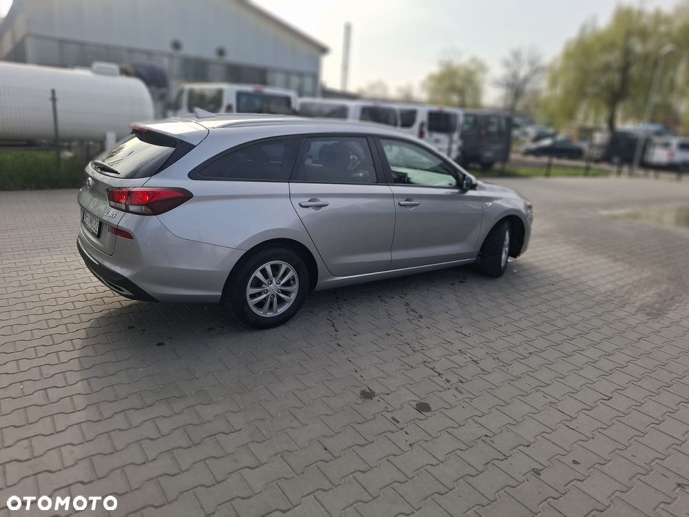 Hyundai i30 1.0 T-GDI Classic + - 5