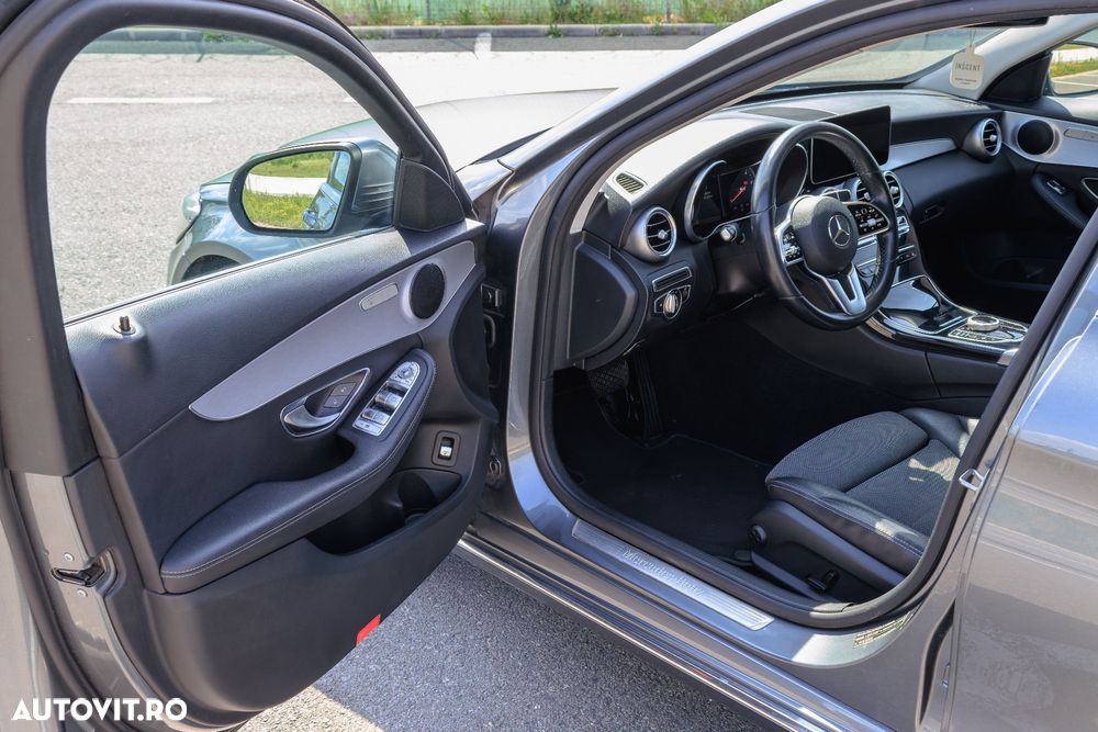 Mercedes-Benz C 220 d - 9