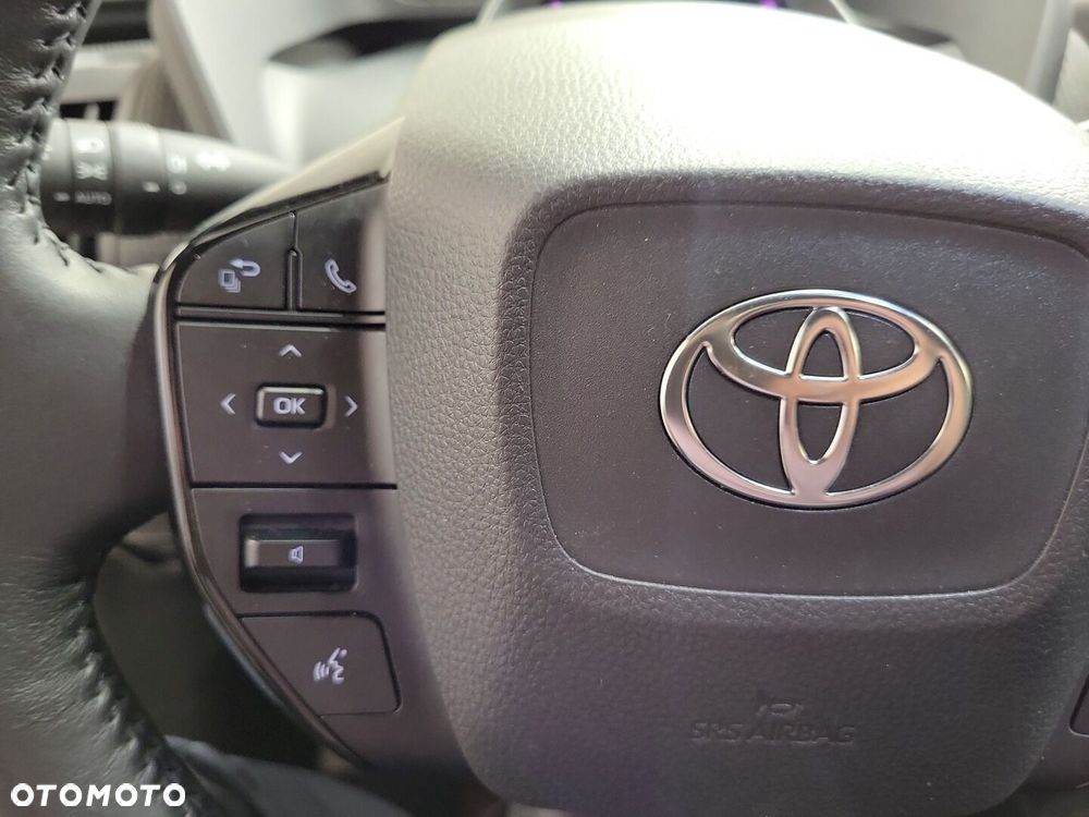 Toyota bZ4X 71.4kWh Executive - 13