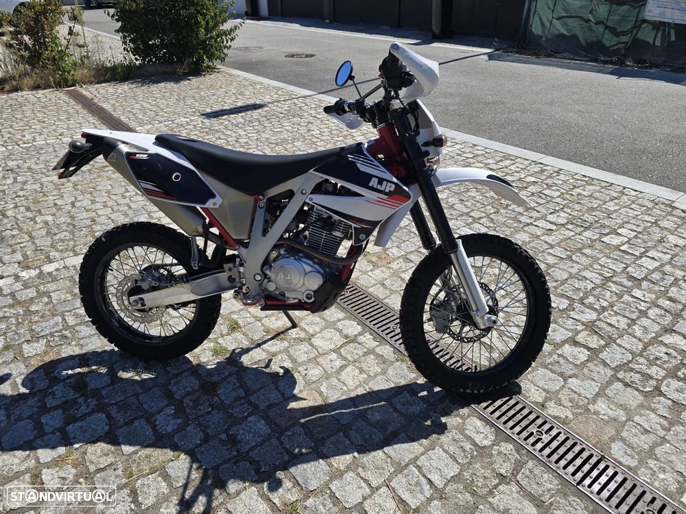 AJP PR3 Enduro pro - 3