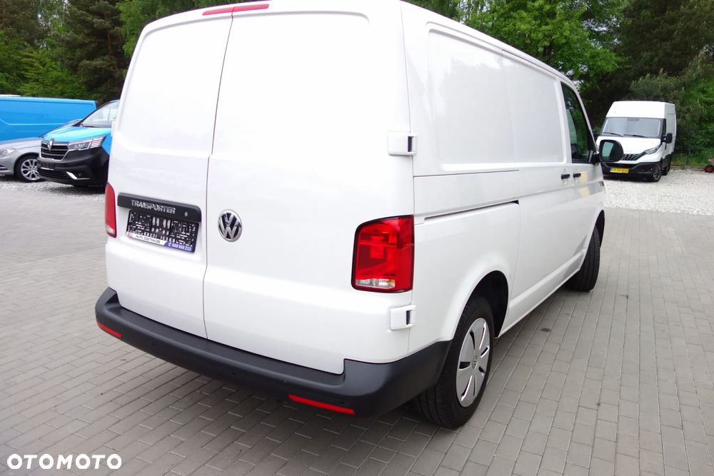 Volkswagen Transporter T6 Automat  2.0 TDI 150 KM L1H1 Klima Webasto - 3