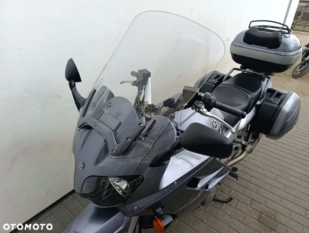 Yamaha FJR - 11