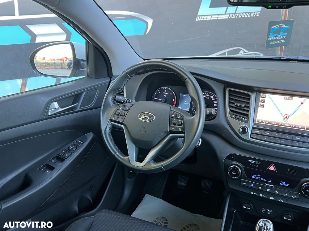 Hyundai Tucson blue 1.7 CRDi 2WD Trend - 8