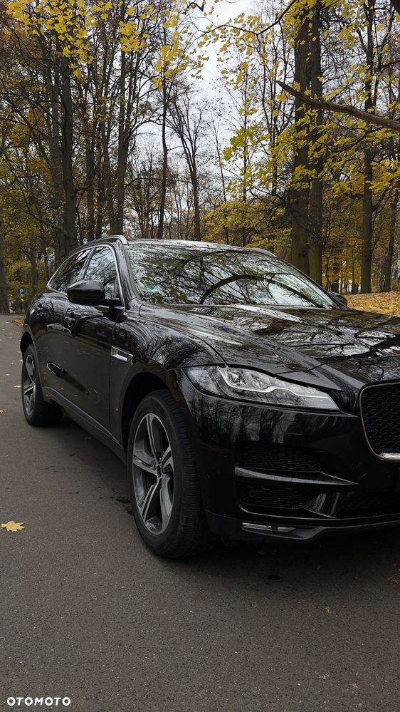 Jaguar F-Pace 20d AWD Chequered Flag - 3