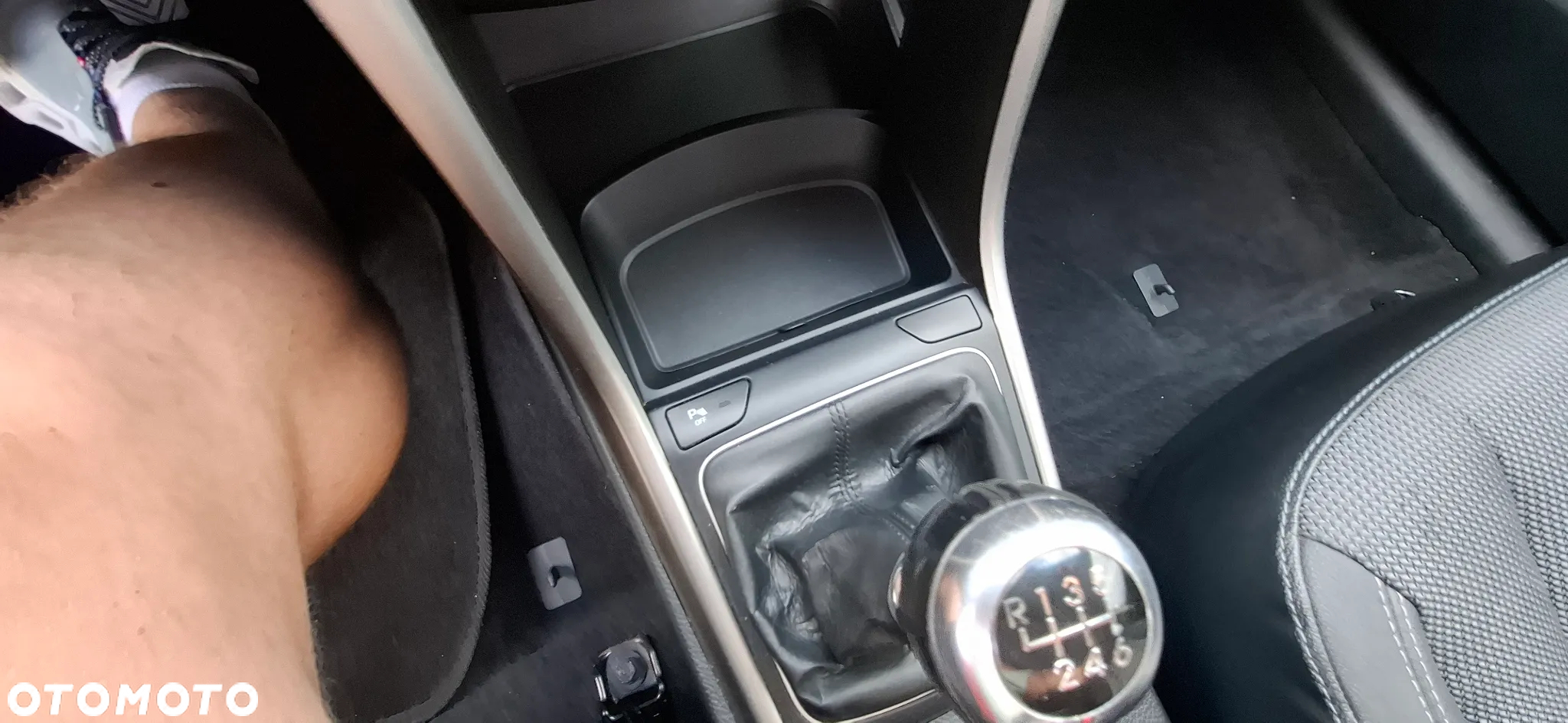 Hyundai i30 1.6 CRDi Premium - 27