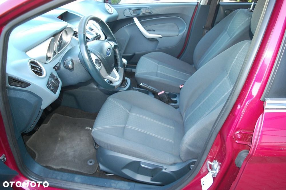 Ford Fiesta - 5