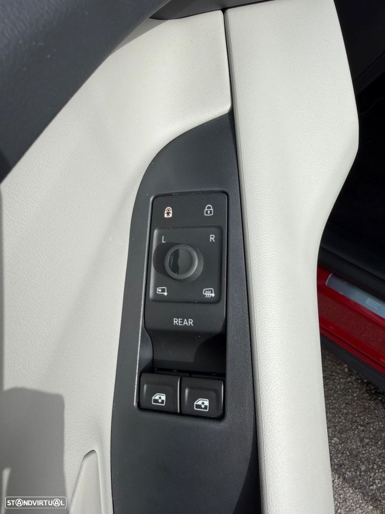 Ford Explorer 77 kWh Premium - 19