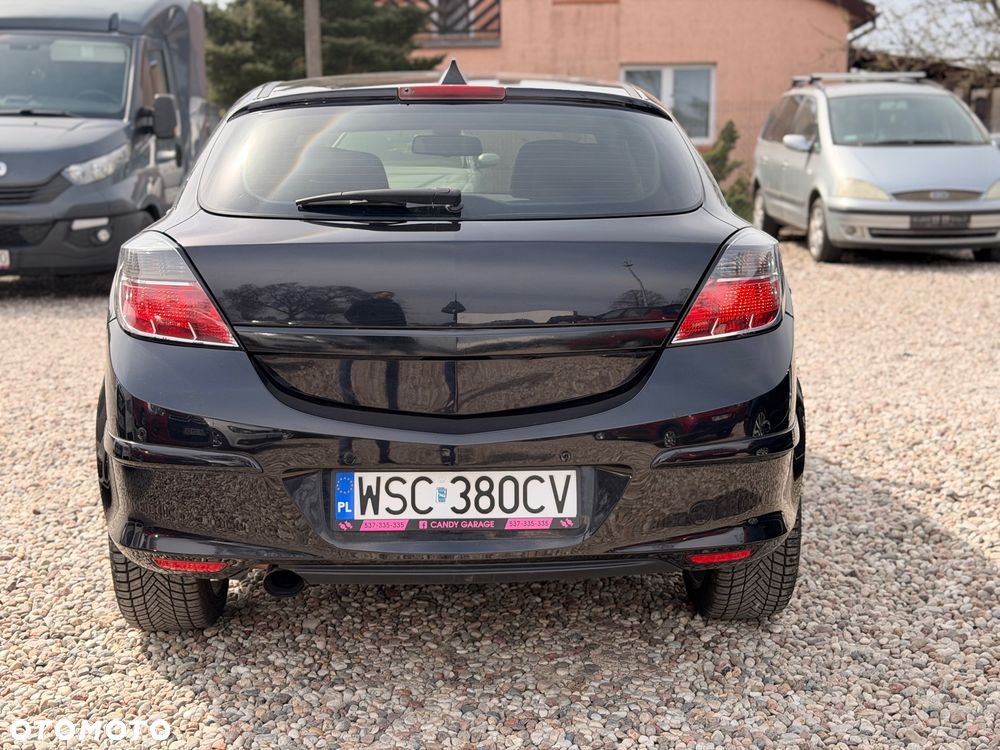 Opel Astra 2.0 T Cosmo - 5