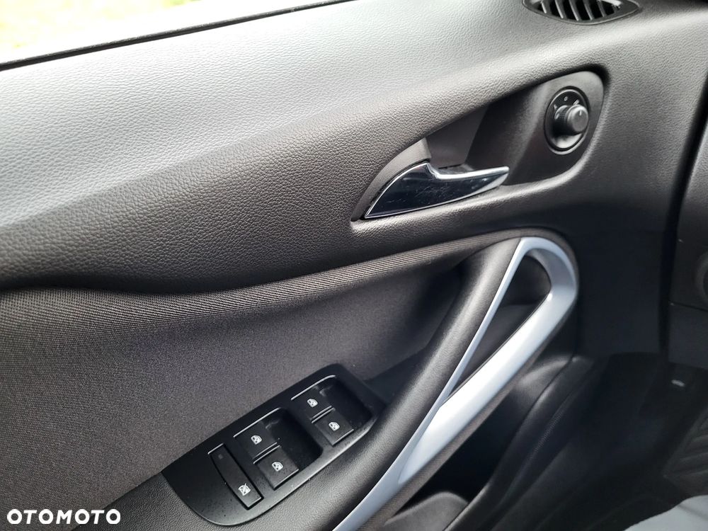 Opel Zafira Tourer 1.4 Turbo Active - 34