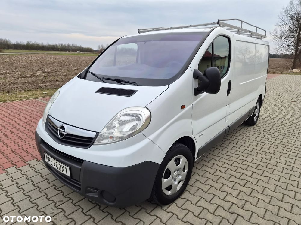 Opel Vivaro - 9