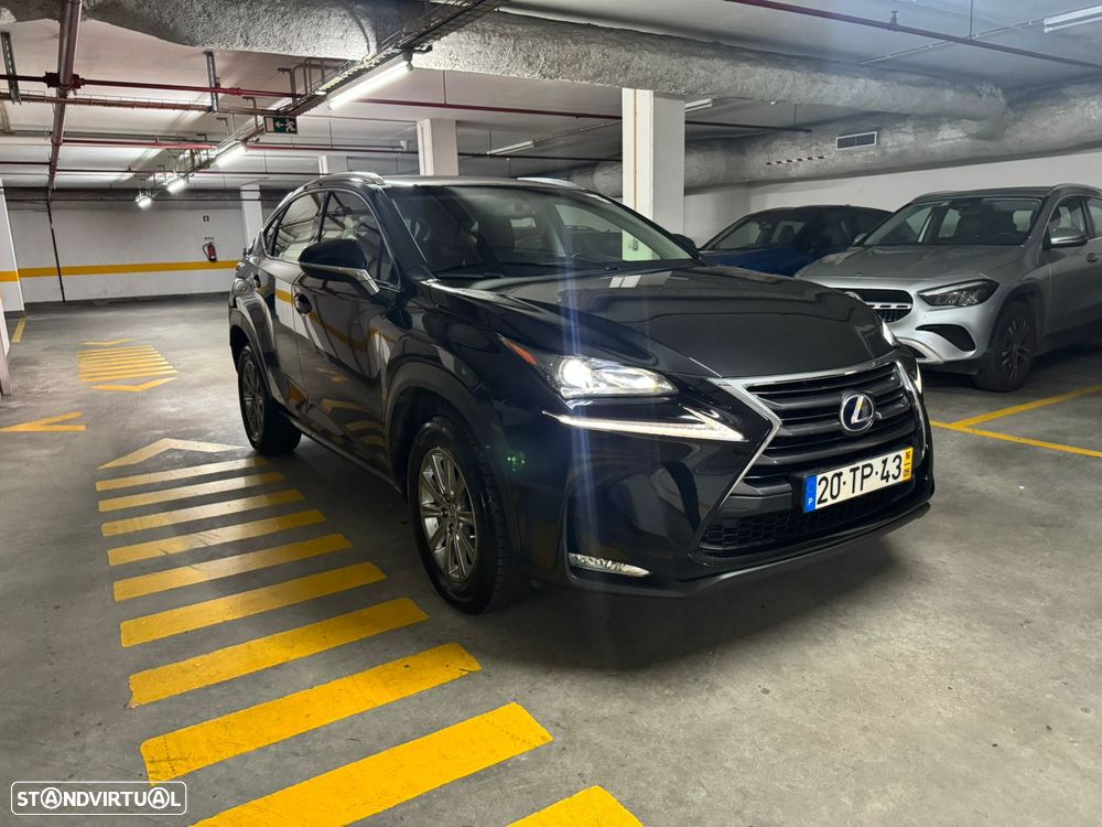 Lexus NX 300h - 3