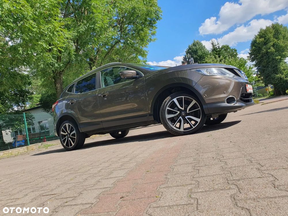 Nissan Qashqai 1.6 DIG-T Tekna+ - 28
