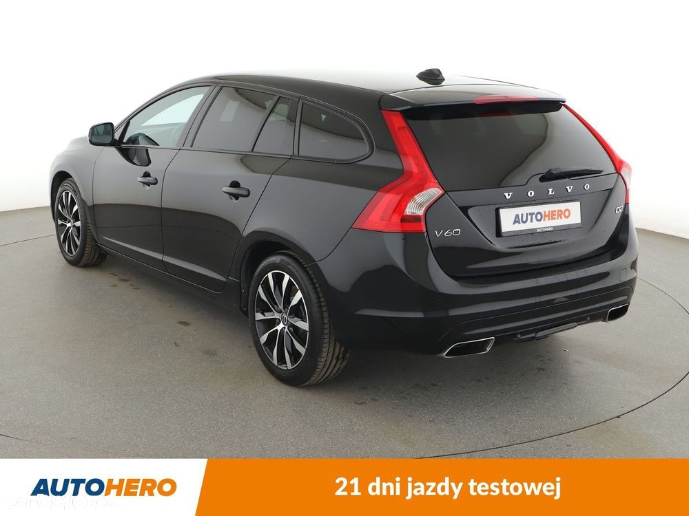Volvo V60 D2 Drive-E Dynamic Edition (Momentum) - 4