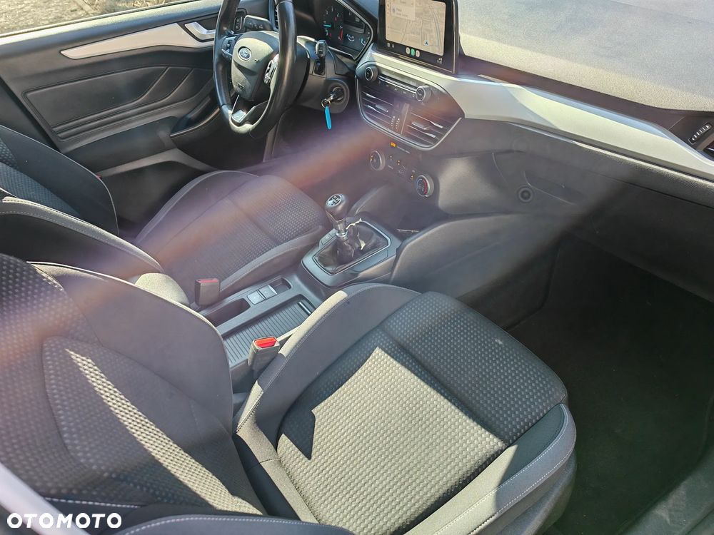 Ford Focus ver-1-5-ecoblue-trend-edition - 12