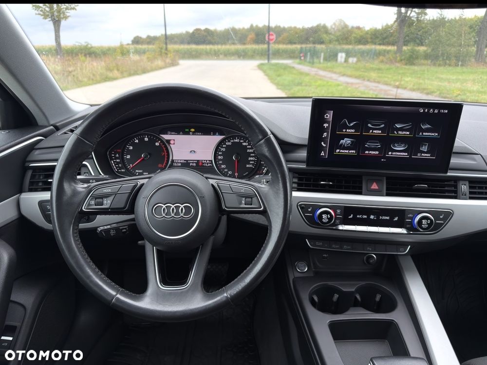 Audi A4 Avant 40 TFSI S tronic sport - 32