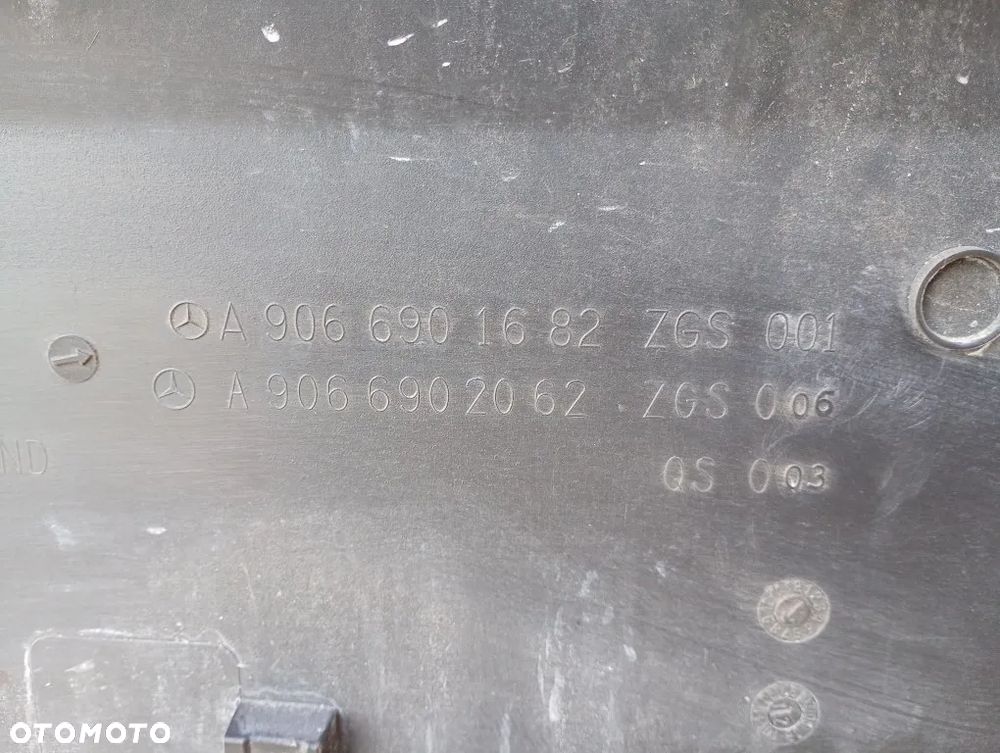 listwa błotnika tylna prawa tył sprinter w906 vw crafter max 2006-2017 a9066901682 a9066902062 - 9