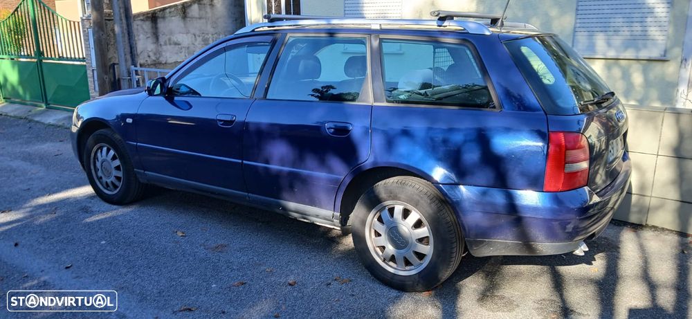 Audi A4 Avant 1.9 TDI Attraction - 16