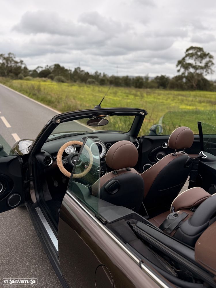 MINI Cabrio Cooper D - 14